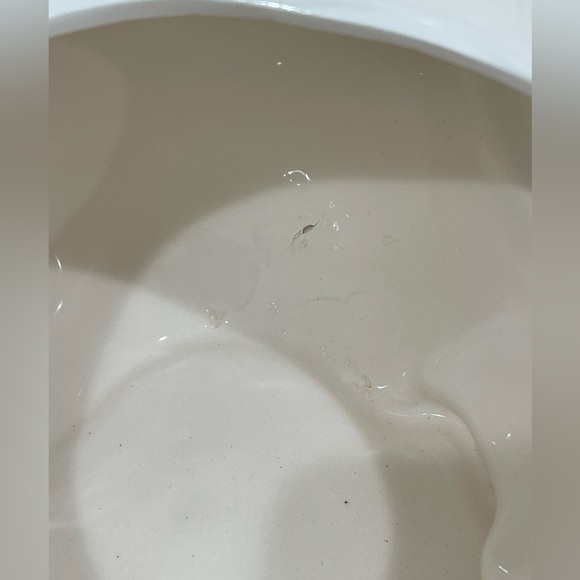 New in Box vintage ceramic Mother Goose cookie jar with a blue bow - Picture 10 of 11